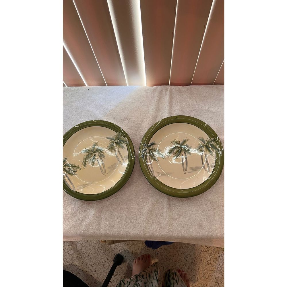 Tropical Breeze Sakura Oneida Palm Tree Dinner Plate Dish Set of Two 10"